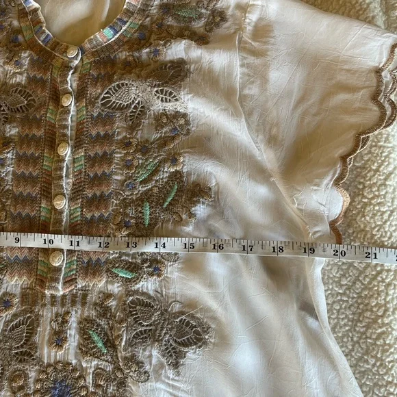 Johnny Was Most Beautiful Embroidered White Tunic Top - Picture 7 of 7